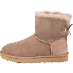 Ugg W Mini Bailey Bow Ii Winterstiefeletten - Braun -Ugg 14918233 03