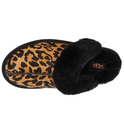 Ugg Hausschuhe W Scuffette II 1120910-BTC Hausschuhe - Braun -Ugg 24149990 03