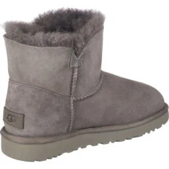Ugg 1016422-mini Bailey Button Ii Winterstiefeletten 11 Ugg 1016422-mini Bailey Button Ii Winterstiefeletten -Ugg 4466491 05