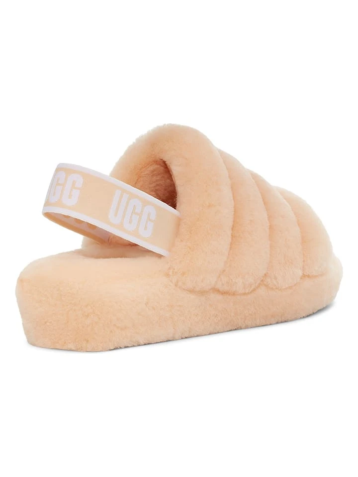 Ugg Lammfell-Hausschuhe "Fluff Yeah Slide" In Beige 4 Ugg Lammfell-Hausschuhe "Fluff Yeah Slide" In Beige – Bild 2