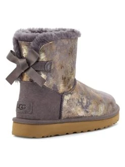 Ugg Leder-Boots "Mini Bailey Bow Gold Wash" In Lila/ Gold -Ugg ugg leder boots mini bailey bow gold wash in lila gold 3